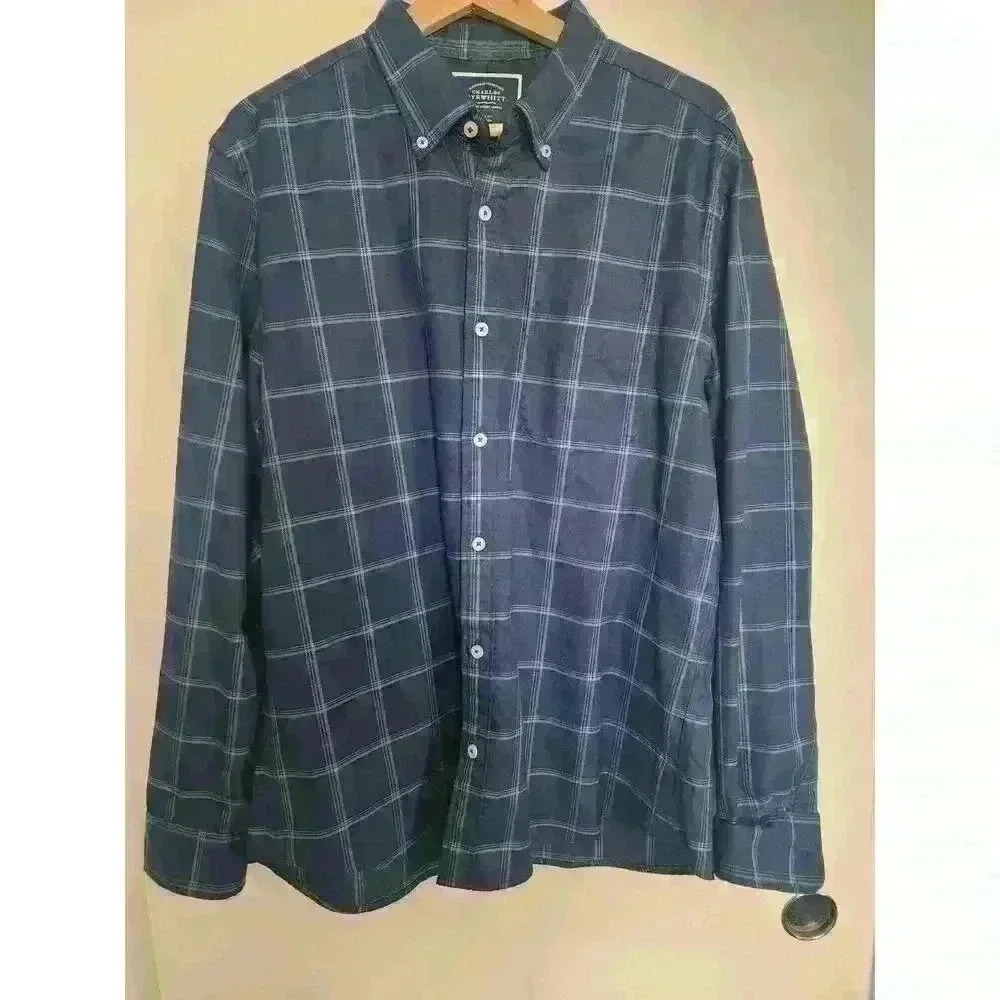 Charles Tyrwhitt Button-up plaid‎ shirt. Size Large Color Blue 100% Cotton